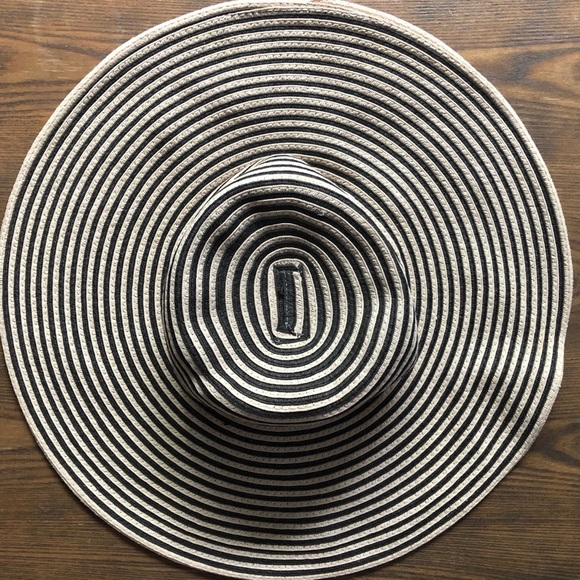 Forever 21 large  floppy hat brown/tan O/S - Picture 4 of 6